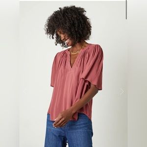 Velvet by Graham & Spencer AVARY V-NECK BLOUSE in Wildberry